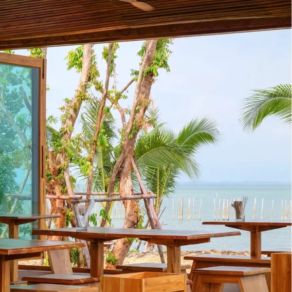 OCEANFRONT_D2-18